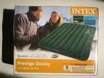 Intex inflatable bed queen size with pump, Zo goed als nieuw