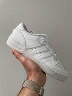Adidas Rivalry Low - Klassieke Sneakers, Wit, Nieuw, Ophalen of Verzenden, Sneakers of Gympen