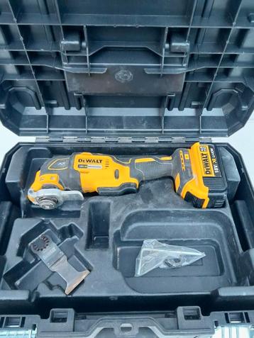 DeWalt 18V Accu Multitool - Goede Staat beschikbaar voor biedingen