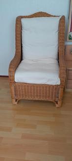 Rotan fauteuil met kussen, Ophalen, Gebruikt, Riet of Rotan