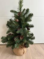 Kunst kerstboompje met dennenappels, Diversen, Kerst, Ophalen of Verzenden, Zo goed als nieuw