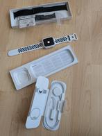 Apple Watch SE 2 44mm, Sieraden, Tassen en Uiterlijk, Smartwatches, Ophalen of Verzenden, Zo goed als nieuw, Zwart, IOS