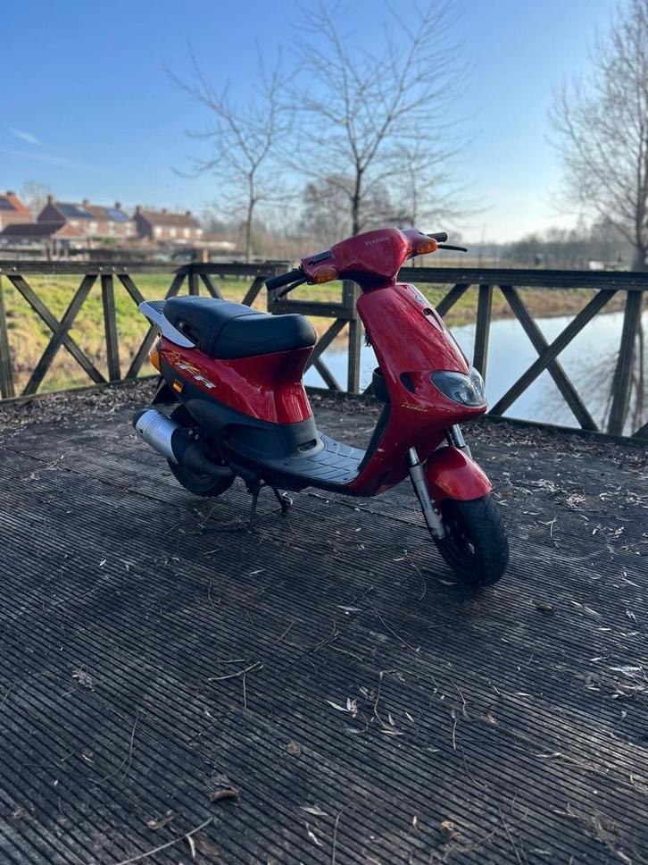 Piaggio Zip Fastrider., Fietsen en Brommers, Scooters | Piaggio, Gebruikt, Zip, Benzine, Ophalen