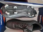 nieuwe voetbal schoenen maat 41, Ophalen, Maat XS of kleiner, Schoenen, Nieuw