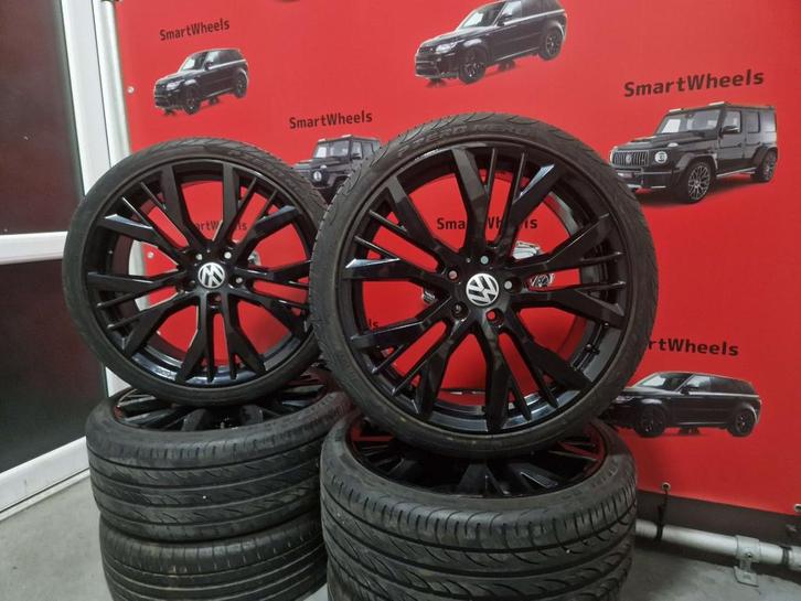 19 inch VOLKSWAGEN R-LINE SANTIAGO GTI CADDY GOLF VELGEN, Auto-onderdelen, Banden en Velgen, Banden en Velgen, 19 inch, 235 mm
