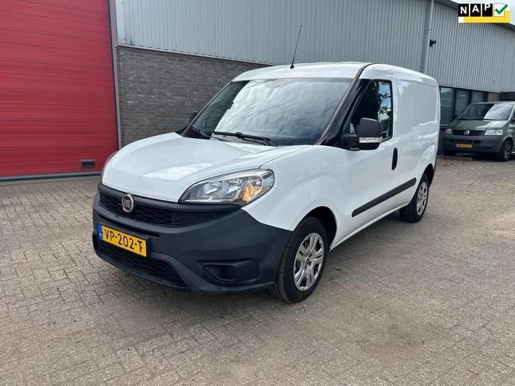 Fiat Doblò Cargo 1.3 MJ L1H1 Actual MARGE, Auto's, Bestelauto's, Bedrijf, Te koop, ABS, Boordcomputer, Centrale vergrendeling