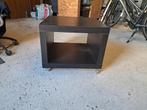 2 ikea kastjes op wielen. Afmetingen 5555 cm. Hoogte 45 cm., Huis en Inrichting, Tafels | Salontafels, Ophalen, Gebruikt, 50 tot 100 cm