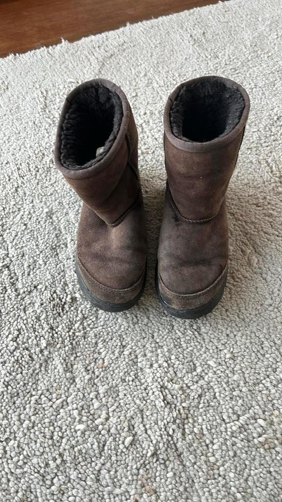 Uggs Laarsjes Maat 35 - Oude Model, Kleding | Dames, Schoenen, Gedragen, Lage of Enkellaarzen, Bruin, Ophalen of Verzenden