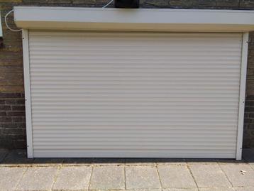 Heroal electrisch rolluik 213 breed en 125 hoog  (hellbeige) beschikbaar voor biedingen
