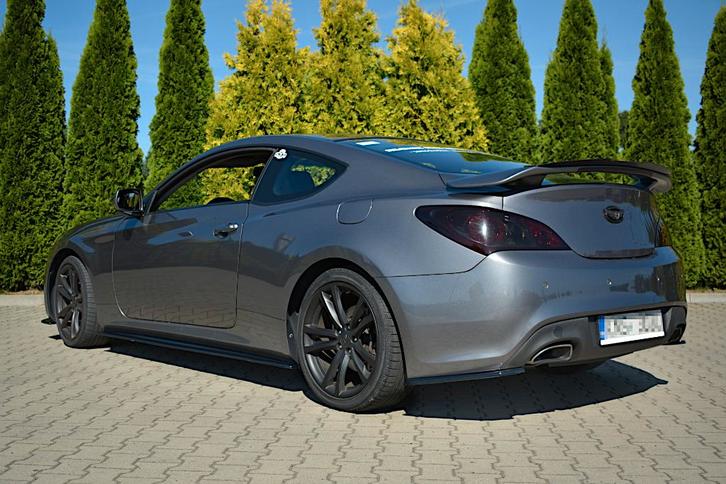 Voorlip diffuser spoiler skirt achterlip - Genesis 09-12, Auto diversen, Tuning en Styling, Ophalen of Verzenden