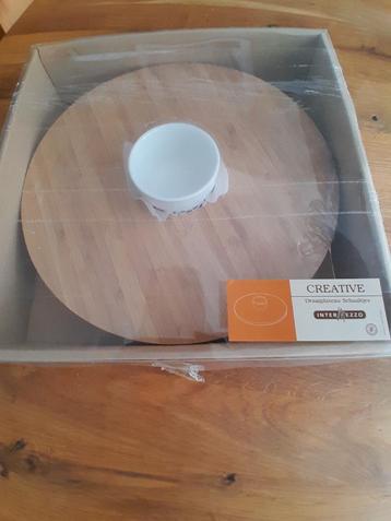 te koop draai plateau hapjes  beschikbaar voor biedingen