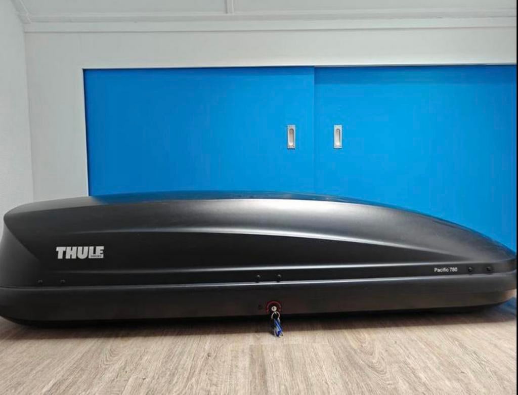 Thule Pacific 780 Dakkoffer, Auto diversen, Ophalen, Zo goed als nieuw