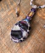 Macramé Fluoriet Edelsteen Ketting, Ophalen of Verzenden, Zo goed als nieuw, Steen of Mineraal