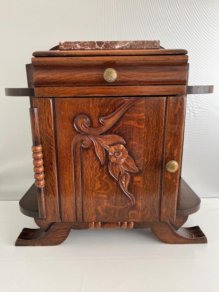 Frans jaren '20 Art Deco kastje met marmeren blad, Antiek en Kunst, Antiek | Meubels | Kasten, Ophalen of Verzenden