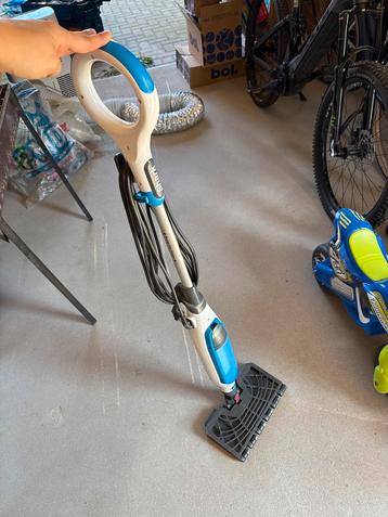 Shark Stoomreiniger Click ‘n Flip beschikbaar voor biedingen