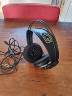 Koptelefoon AKG K141, Ophalen of Verzenden, Zo goed als nieuw, Over oor (circumaural), Overige merken