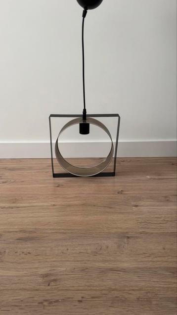 Hanglamp beschikbaar voor biedingen