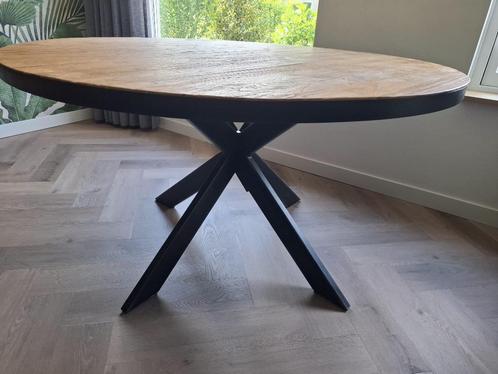 Ronde houten eettafel (teak mix), doorsnede 140cm, Huis en Inrichting, Tafels | Eettafels, Gebruikt, 100 tot 150 cm, 100 tot 150 cm