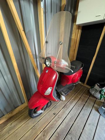 Vespa lx 50 2t 2008 beschikbaar voor biedingen