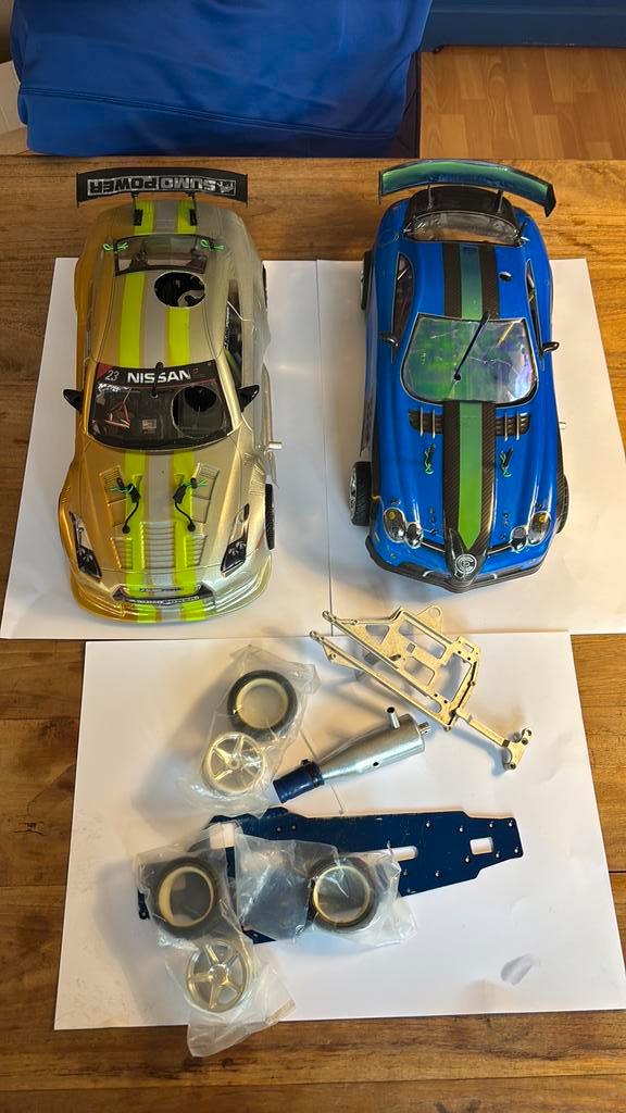 Rc auto nitro 2x Thunder Tiger ts4N met verlichting, Hobby en Vrije tijd, Modelbouw | Radiografisch | Auto's, Zo goed als nieuw