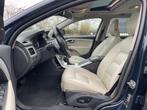 Volvo XC70 2.0 T5 245PK FWD Nordic+ CAMERA NAVIGATIE SCHUIFD, Auto's, Volvo, 15 km/l, 4 cilinders, 1969 cc, Blauw