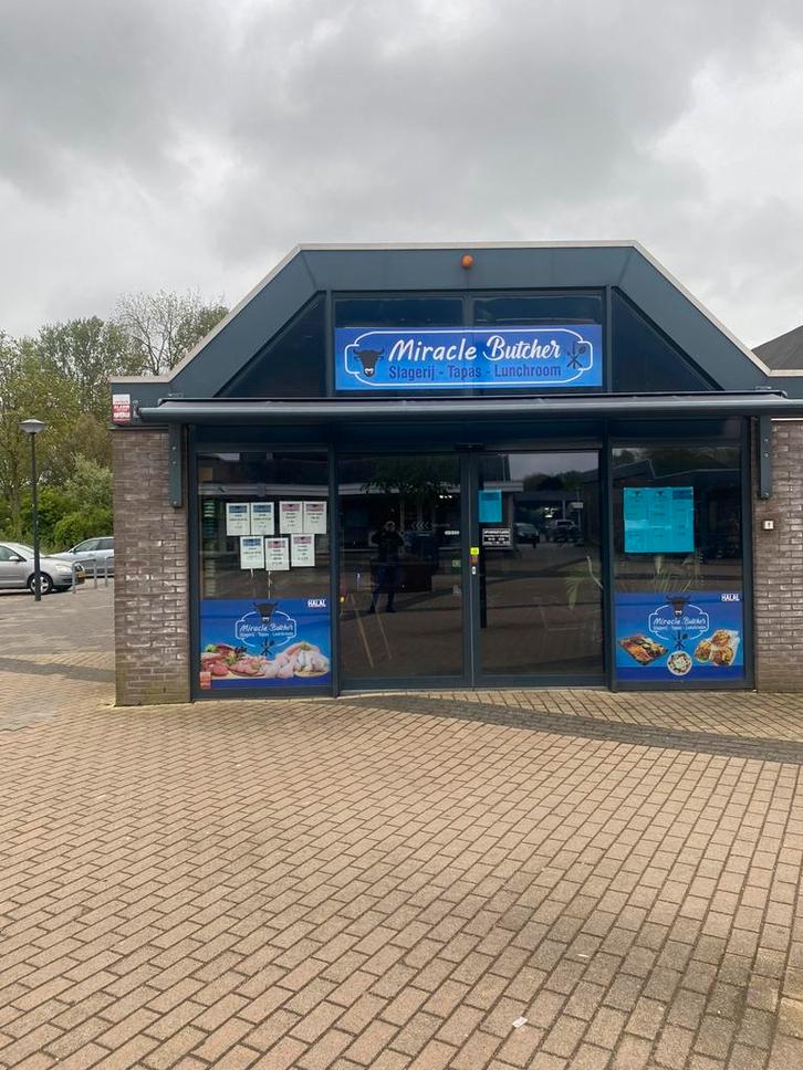 Volledig uitgeruste slagerij, restaurant grill op toplocatie, Zakelijke goederen, Exploitaties en Overnames