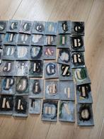 Diverse zinken sjabloon letters, antiek schilder gereedschap, Ophalen of Verzenden