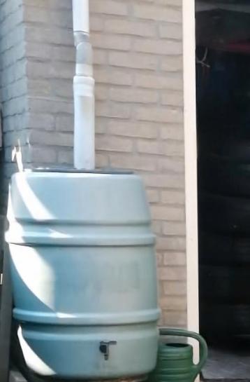 Regenton GRATIS 💦🌾 Regenwater Reservoir Tuin Regen Ton beschikbaar voor biedingen