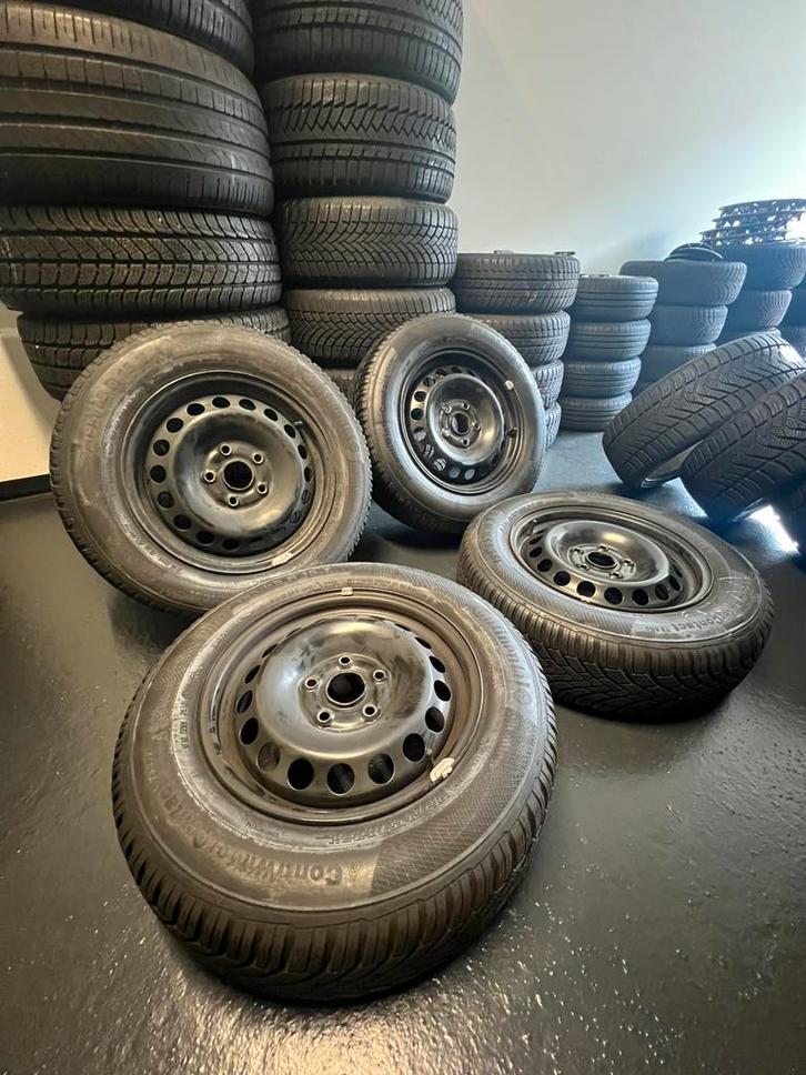 Set 4 Stalen Velgen 15 Inch Continental Winterbanden – 5x112, Auto-onderdelen, Banden en Velgen, Banden en Velgen, Winterbanden