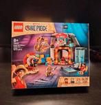 Nieuw en sealed Lego set one piece Circus tent buggy clown, Ophalen of Verzenden, Nieuw, Lego
