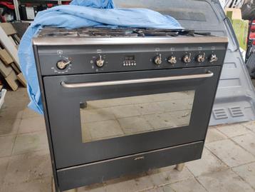 Smeg fornuis luxe, groot, energielabel A beschikbaar voor biedingen