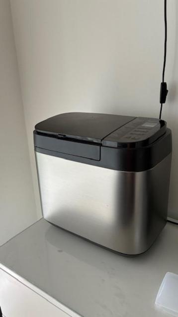 Panasonic broodbakmachine beschikbaar voor biedingen