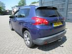 Peugeot 2008 1.2 PureTech Style / PANO / AIRCO / TREKHAAK /, Gebruikt, Euro 6, 1270 kg, Blauw