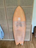 Surfboard Twin fin INDIO dab 5’5 32,5L, Watersport en Boten, Golfsurfen, Met vinnen, Ophalen of Verzenden, Fish, Zo goed als nieuw