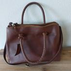 Leren Burkely Schoudertas, Bruin, Zo goed als nieuw, Leer, Ophalen