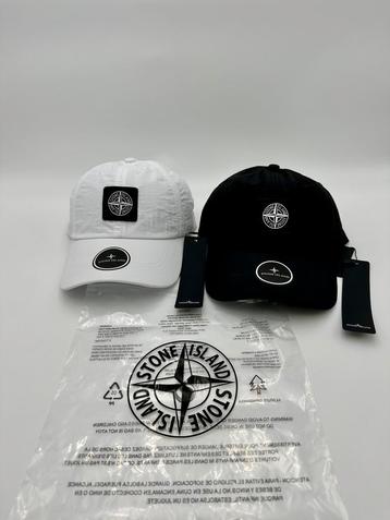 Stone Island Pet 99840 PIQUE – Zwart of Wit – Unisex Nieuw beschikbaar voor biedingen