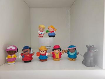 Fisher price poppetjes beschikbaar voor biedingen