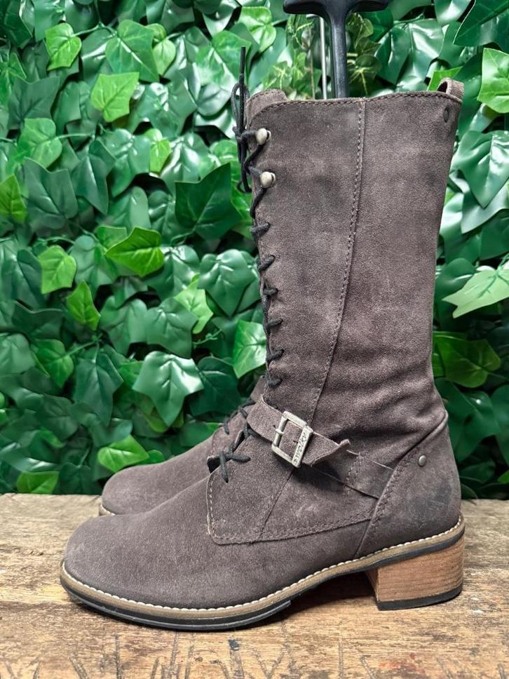 bijna Nieuwe  laars van wolky maat 41, Kleding | Dames, Schoenen, Zo goed als nieuw, Hoge laarzen, Grijs, Ophalen of Verzenden