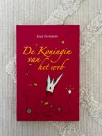 De koningin van het web - Anja Vereijken, Ophalen of Verzenden, Zo goed als nieuw