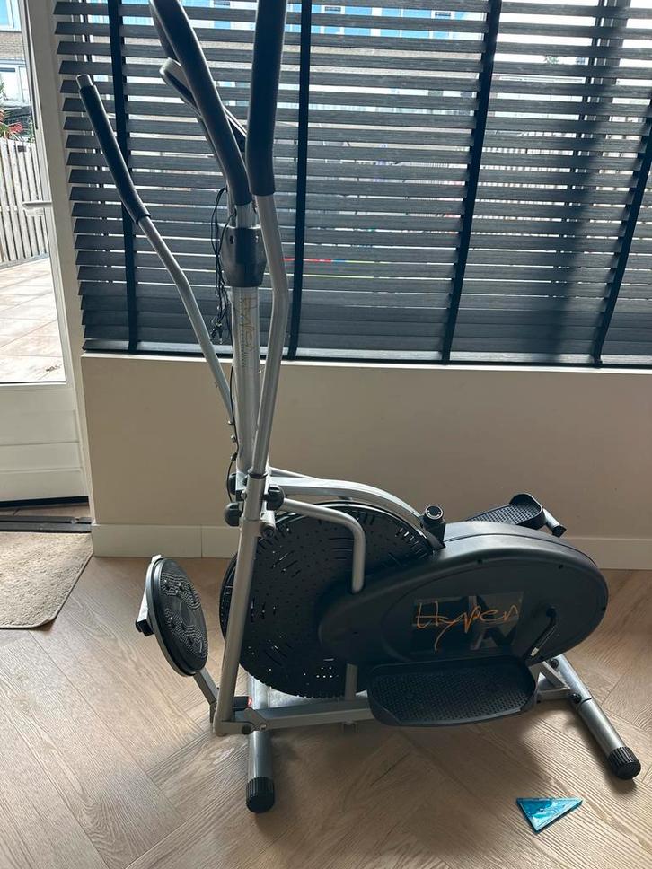 Rössler Crosstrainer - Goed Werkend, Sport en Fitness, Fitnessapparatuur, Gebruikt, Crosstrainer, Armen, Metaal, Ophalen of Verzenden