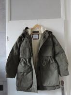 zeer mooie parka met teddy voering mt M bershka, Kleding | Dames, Jassen | Winter, Maat 38/40 (M), Nieuw, Groen, Bershka