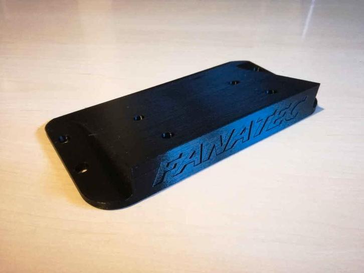Fanatec CSL DD / GT DD Pro 15 Angled Mount – Playseat Evolu, Telecommunicatie, Powerbanks, Nieuw, Ophalen of Verzenden