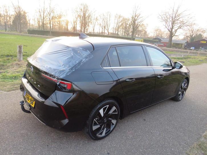 Opel Astra 12 131pk 5drs Elegance 2022 Camera Navigatie stoe, Auto diversen, Schadeauto's, Opel, Handgeschakeld, Benzine, Hatchback