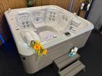 HotSpring® Envoy Highlife Jacuzzi | Relaxation Spa’s, Verzenden, Zo goed als nieuw, Trap, Vast