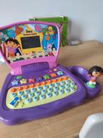 Vtech Dora spelcomputer laptop computer, Kinderen en Baby's, Speelgoed | Vtech, Zo goed als nieuw, Ophalen