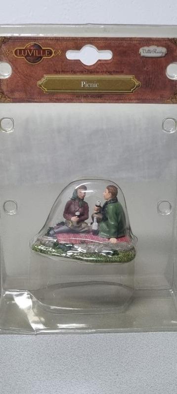 LUVILLE ,   EEN PICNIC beschikbaar voor biedingen
