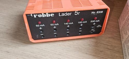 2 X Robbe Accu Oplader 5R no 8308 voor NiMH NiNC 500MA, Hobby en Vrije tijd, Modelbouw | Radiografisch | Overige, Zo goed als nieuw