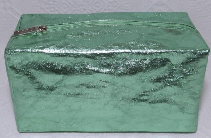 Clinique Beautycase Toilettas Mintgroen Metallic, Sieraden, Tassen en Uiterlijk, Toilettassen, Nieuw, Groen, Verzenden