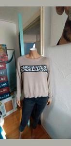 Leuke beige trui met print van Shein maat 40 42, Maat 38/40 (M), Beige, Ophalen of Verzenden, Gedragen