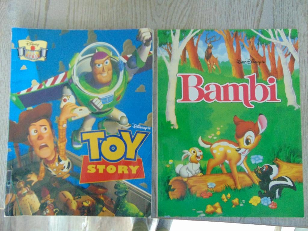 Set van 2 stripboeken : Toy Story + Bambi, Meerdere stripboeken, Ophalen of Verzenden, Gelezen, Disney
